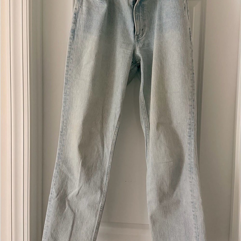 Abercrombie & Fitch Light Blue '90s Straight Low Rise Jeans